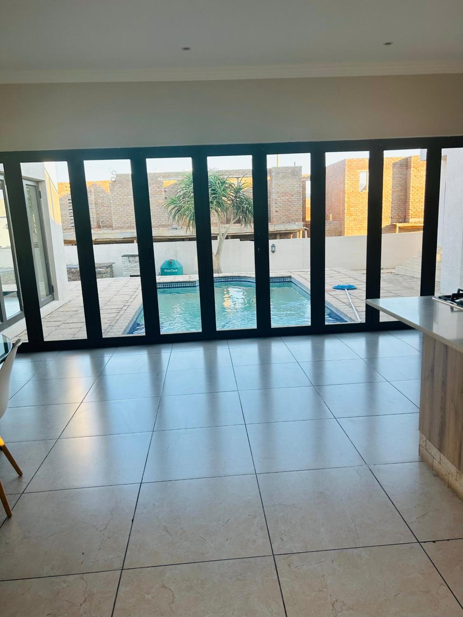 Bluewave Lifestyle Villa Hartbeespoort Exterior photo