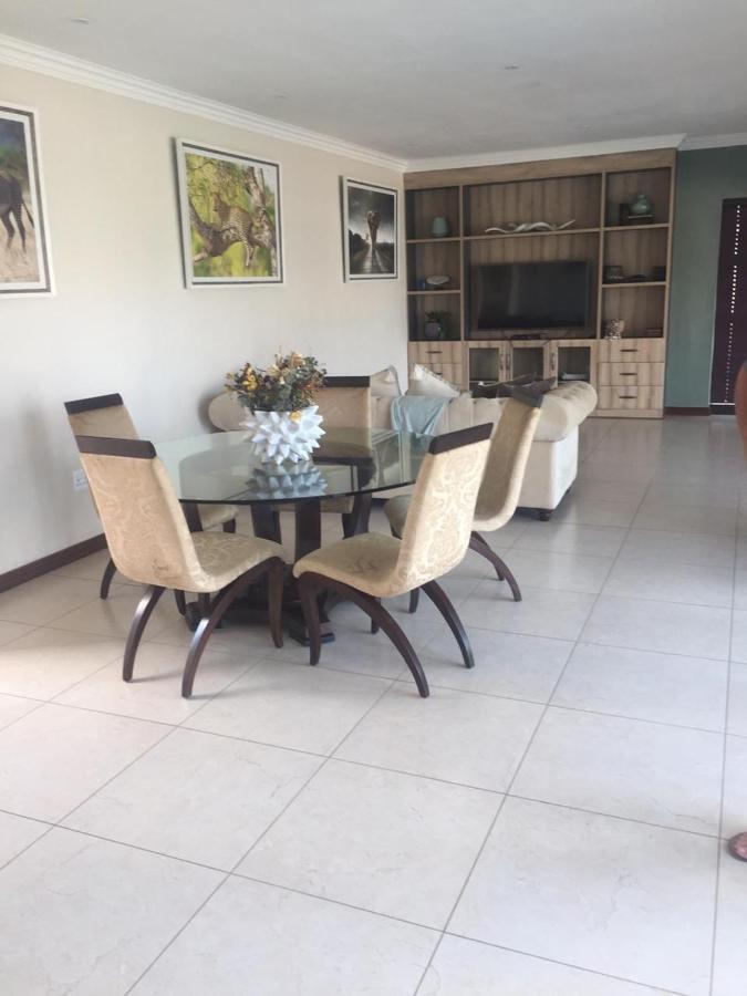 Bluewave Lifestyle Villa Hartbeespoort Exterior photo